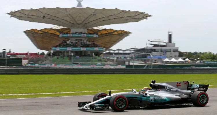 Formula 1 Kembali ke Sepang: Persiapan dan Kontroversi