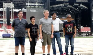 Guns N' Roses Siap Mengulang Sejarah di Jakarta