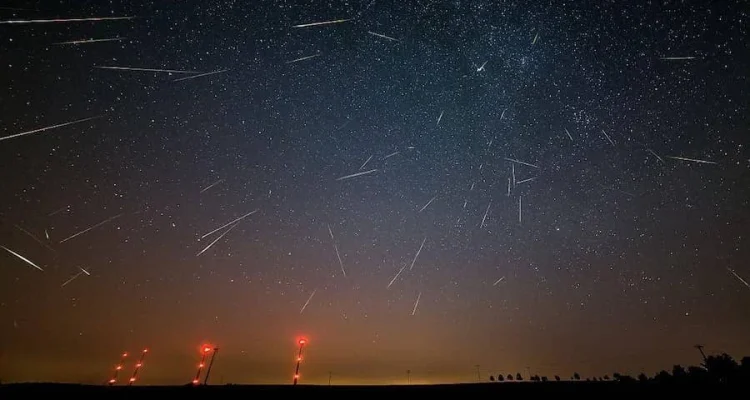 Hujan Meteor Ganda 31 Juli, Bisa Dilihat dari Seluruh Indonesia
