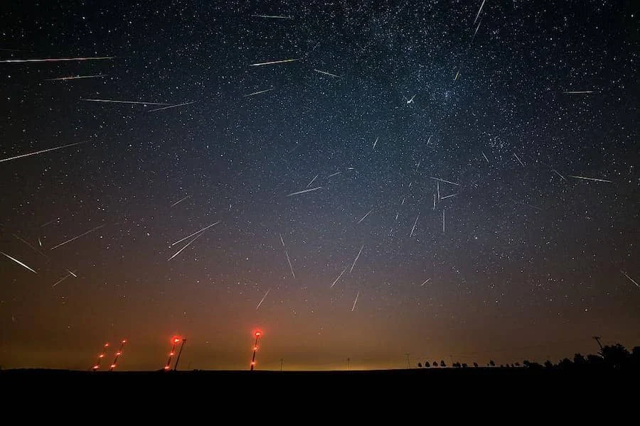 Hujan Meteor Ganda 31 Juli, Bisa Dilihat dari Seluruh Indonesia