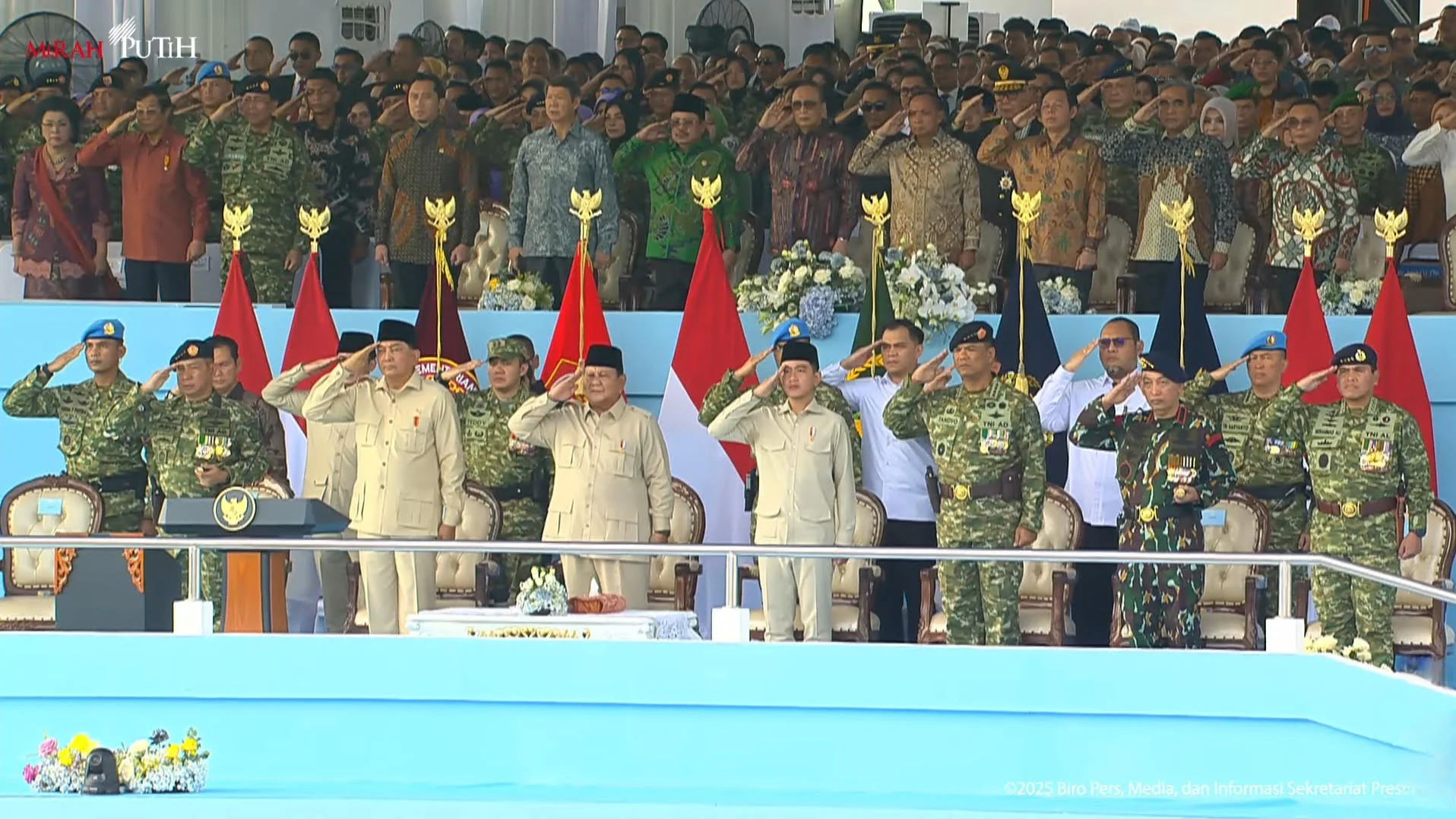 HUT Bhayangkara ke-80: Presiden Prabowo Beri Tanda Kehormatan dan Mahasiswa UI Gelar Aksi