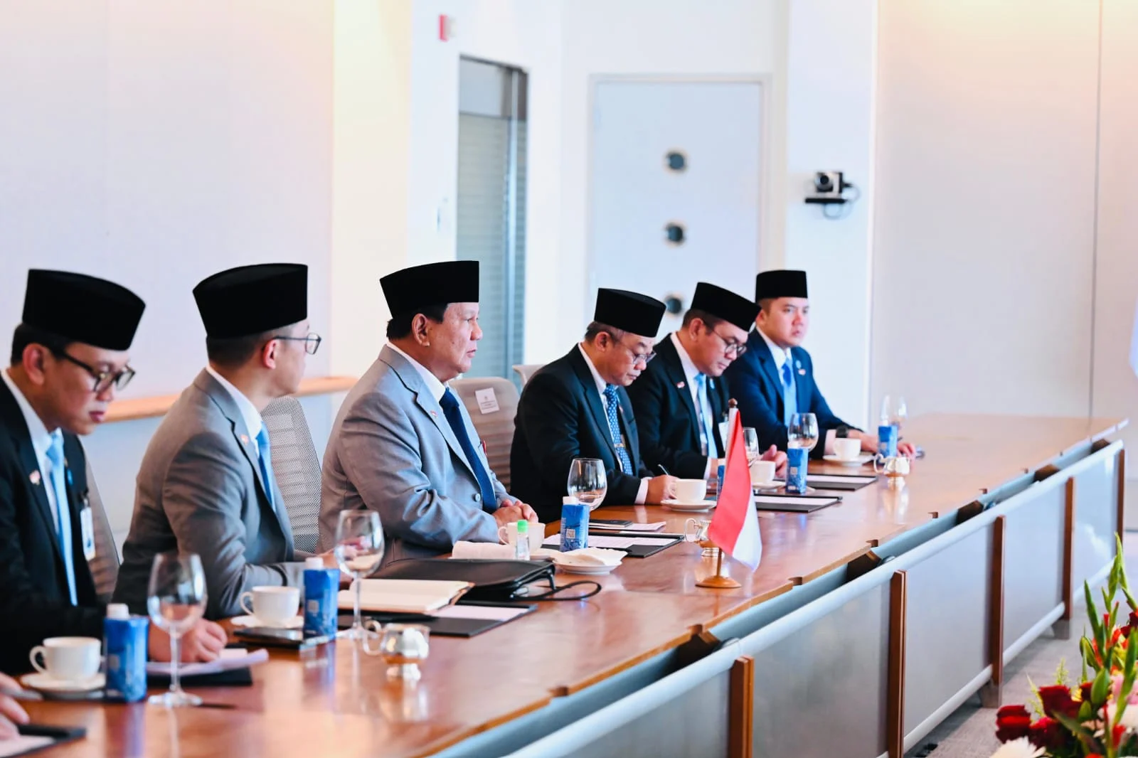 Indonesia dan Malaysia: Persaingan dan Kerja Sama di Berbagai Sektor