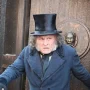 Johnny Depp Muncul di Comic-Con Sebagai Ebenezer Scrooge