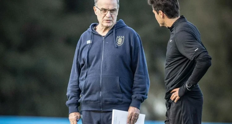 José María Giménez dan Marcelo Bielsa dalam Sorotan: Dari Sepak Bola hingga Bantuan Kemanusiaan