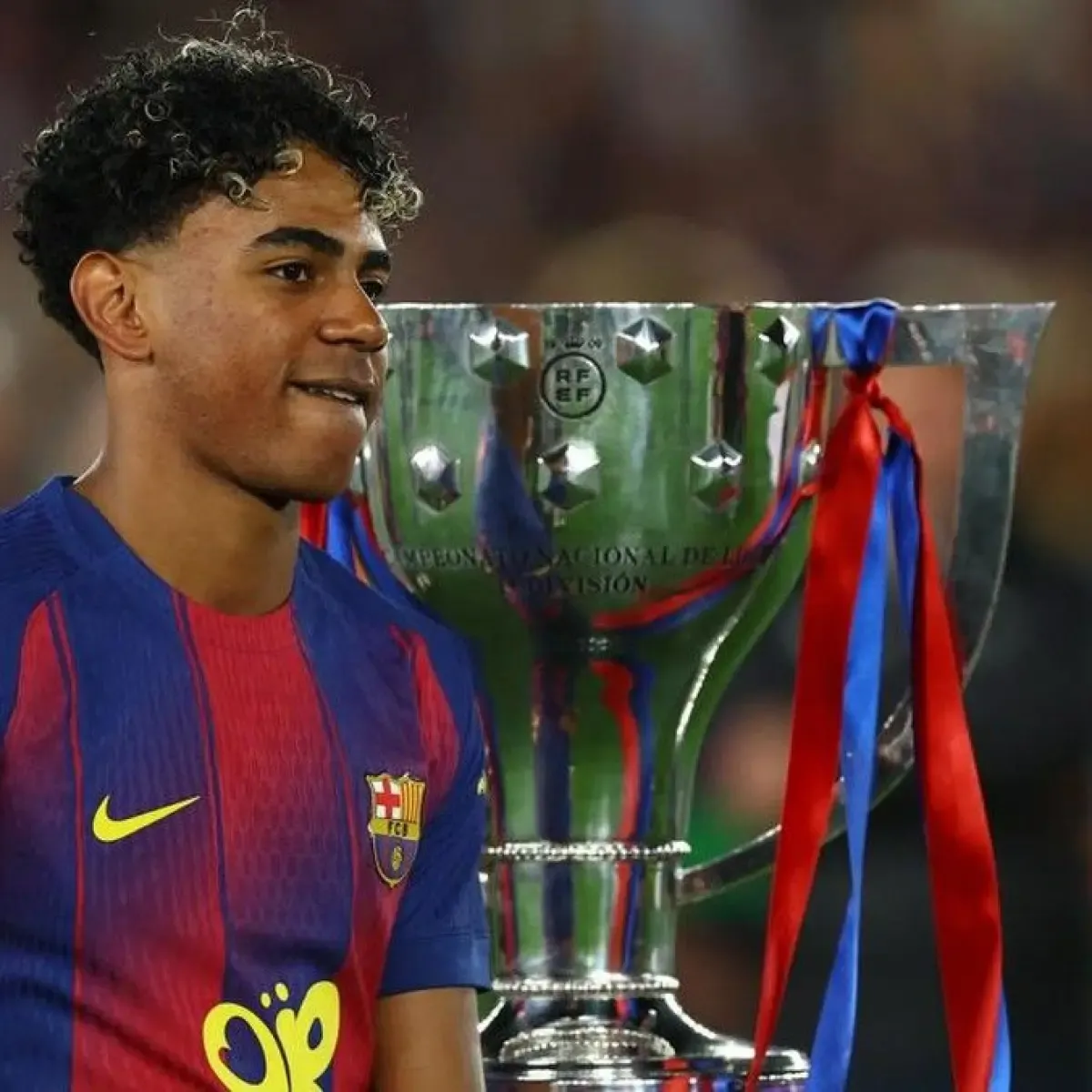 Julian Alvarez: Persaingan Sengit untuk Mendapatkan Penyerang Atletico Madrid