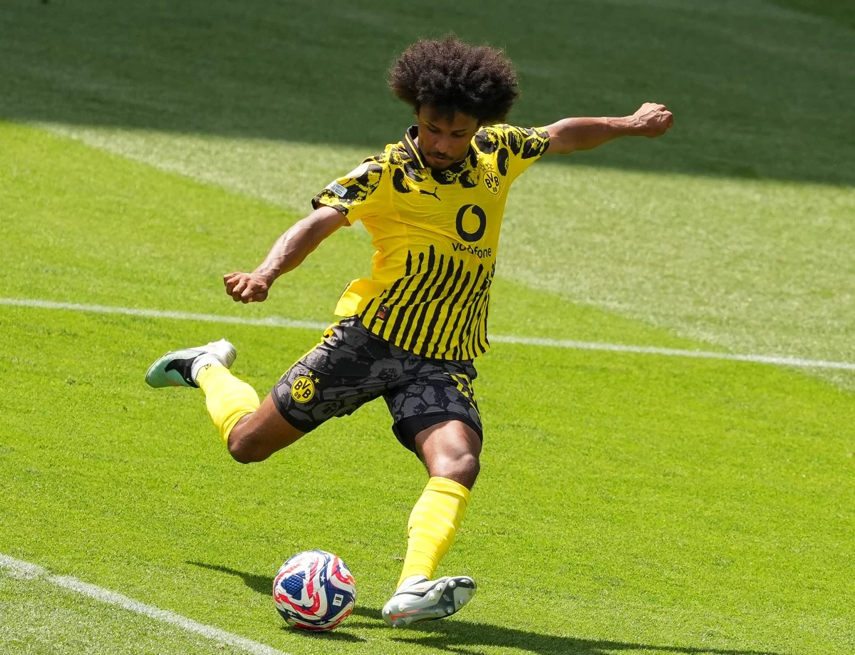 Karim Adeyemi Siap Tinggalkan Borussia Dortmund, FC Barcelona Menjadi Tujuan Utama