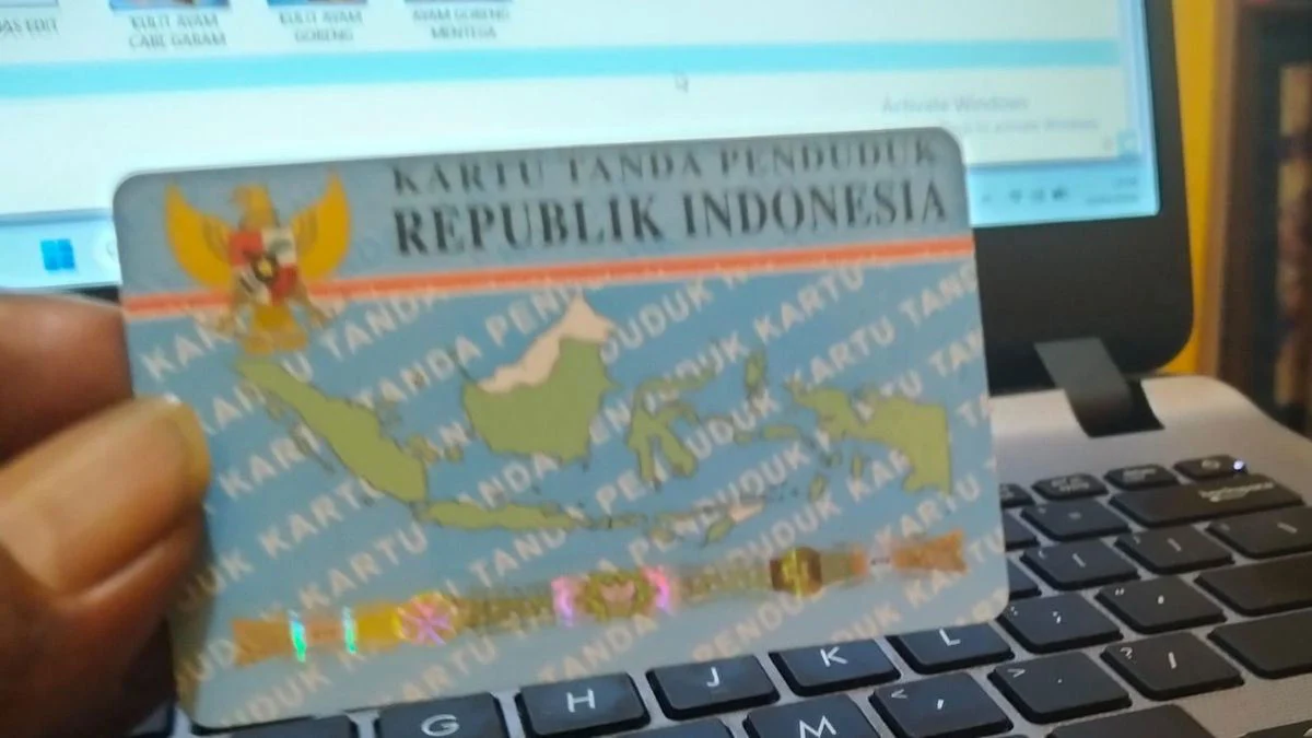 Kartu Tanda Penduduk Elektronik (KTP-el): Syarat dan Cara Penggantian