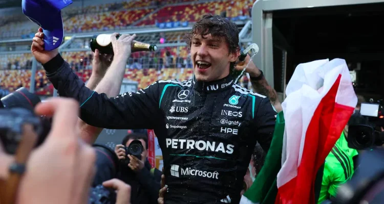 Kimi Antonelli Siap Raih Kemenangan di Hungaria, Lewis Hamilton Siap Tantang