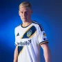 La Galaxy dan Birmingham City Tandai Awal Musim dengan Pemain Baru