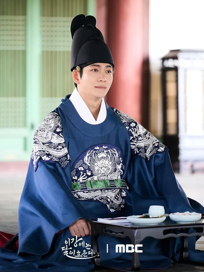 Lee Kang-in, Sosok Master Manipulator di Balik Layar
