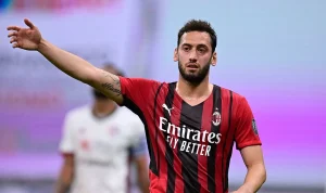 Lisandro Martínez Diburu AC Milan: Apakah Masa Depannya di Manchester United Akan Berakhir?
