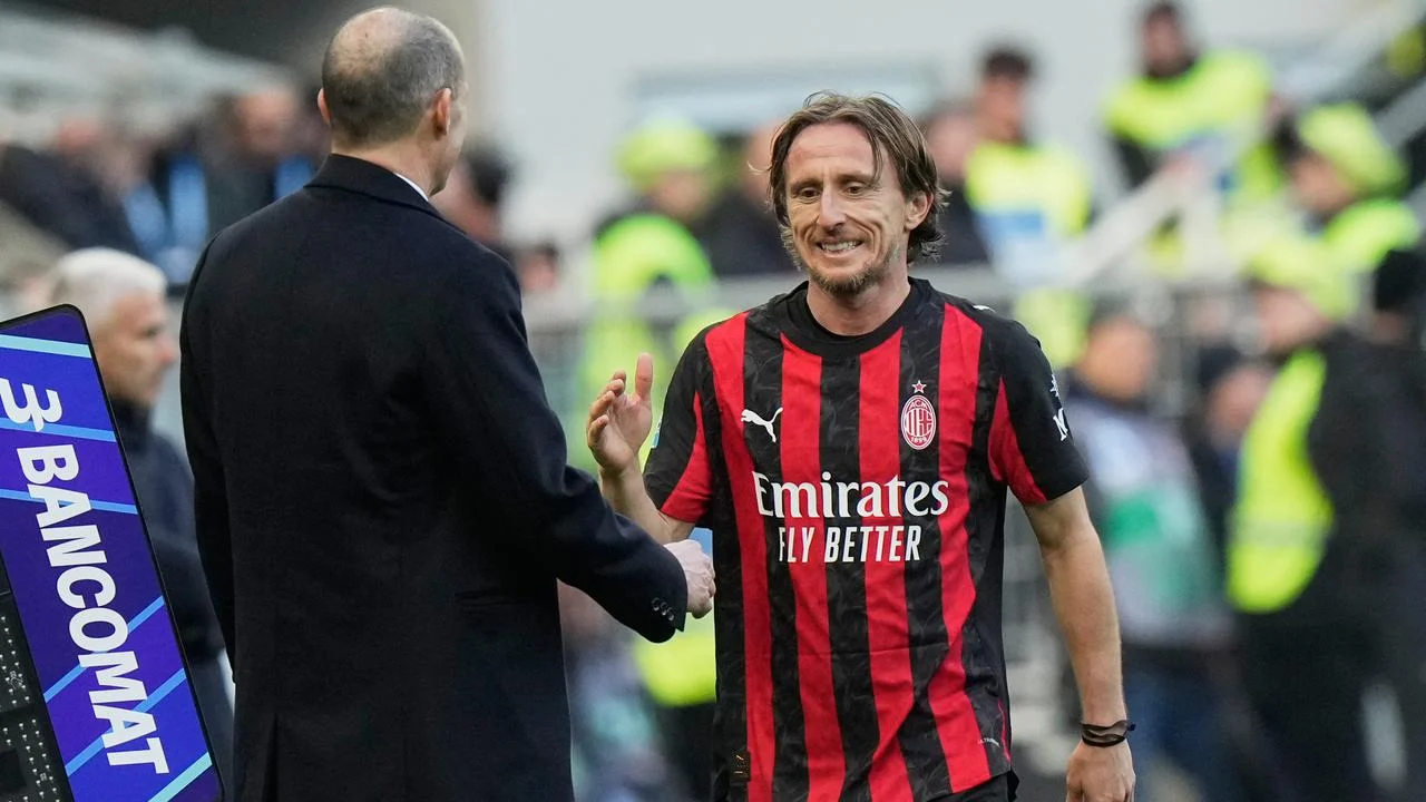Luka Modrić Tetap di AC Milan untuk Musim Depan