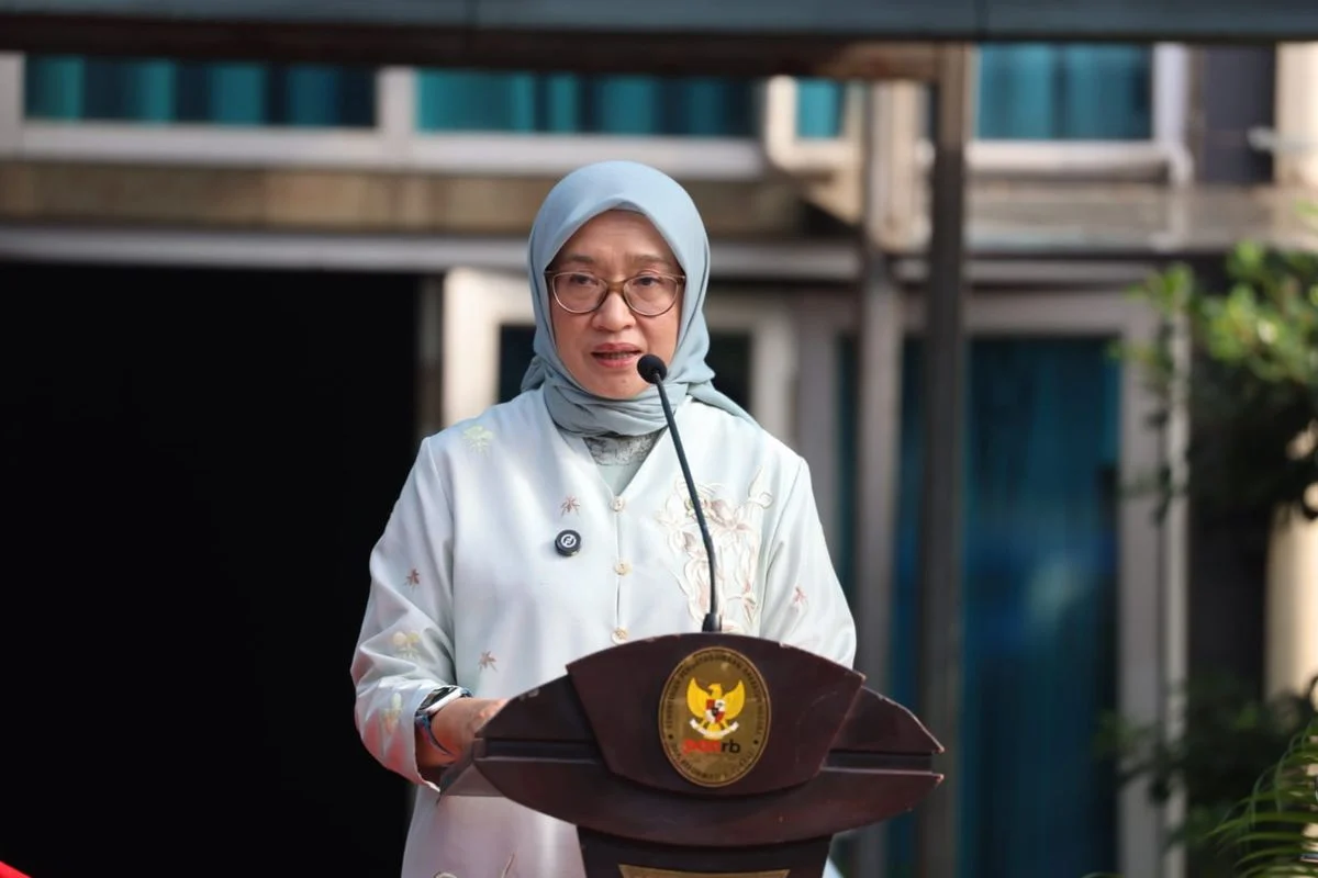 Menteri Rini Widyantini: ASN Jangan Lelah Melayani Masyarakat