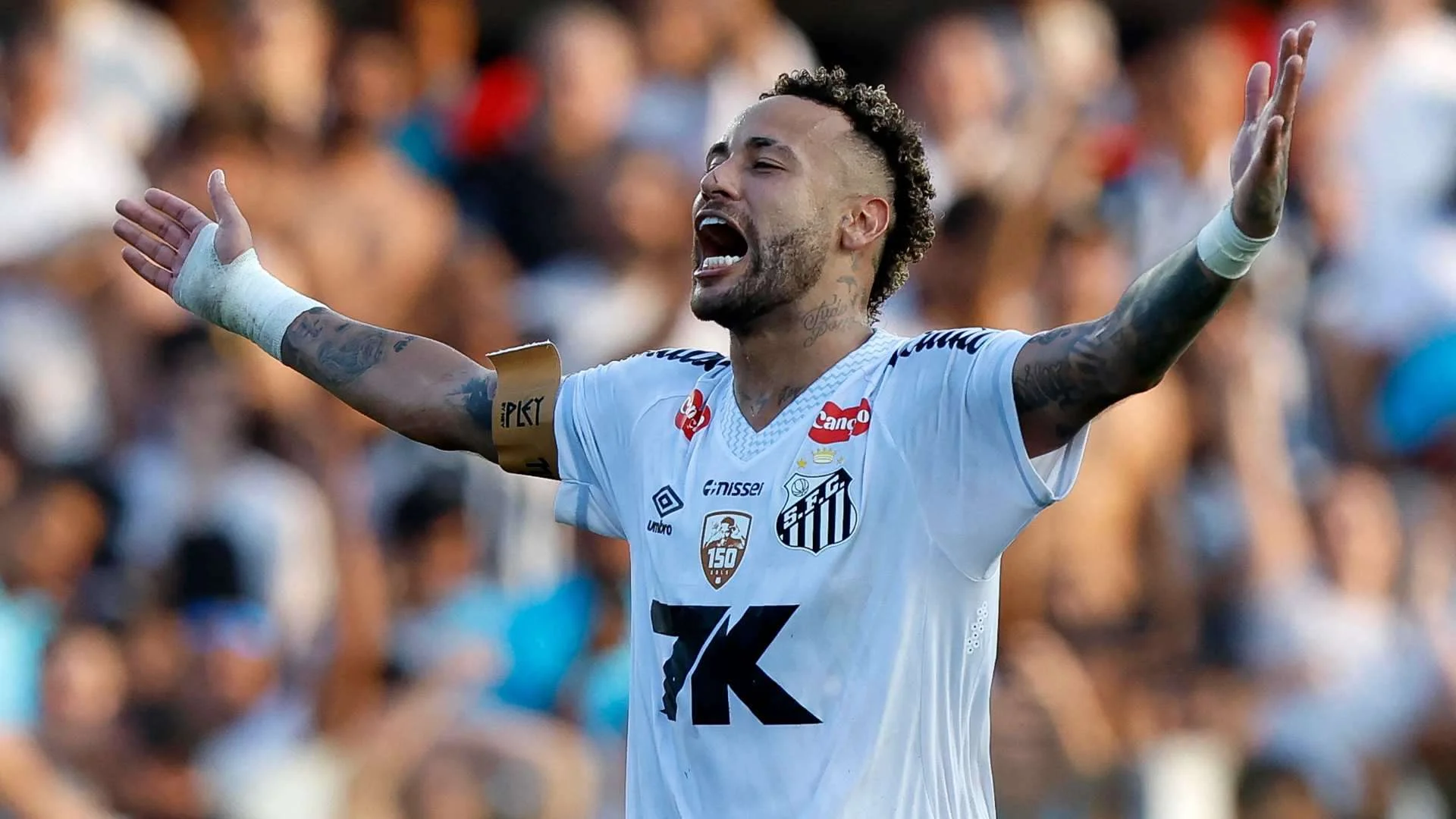 Neymar Dennykan Tuduhan Menghina Rekan Setimnya di Santos