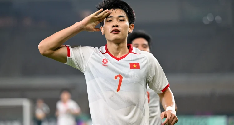 Nguyễn Đình Bắc: Bintang Muda Vietnam di AFF Cup 2026