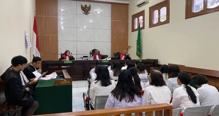 Pengadilan Indonesia Putuskan Kasus Sindikat Penjualan 34 Bayi