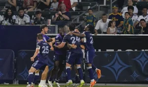 Pertandingan MLS Antara Chicago Fire dan Vancouver Whitecaps Ditunda Akibat Kabut Asap