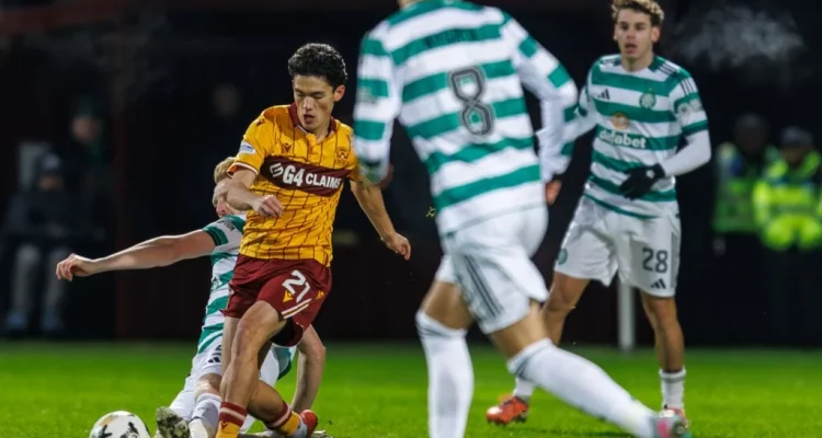 Pertandingan Sengit: Barnet Vs Oxford Utd dan Elijah Just, Pemain yang Diburu Celtic