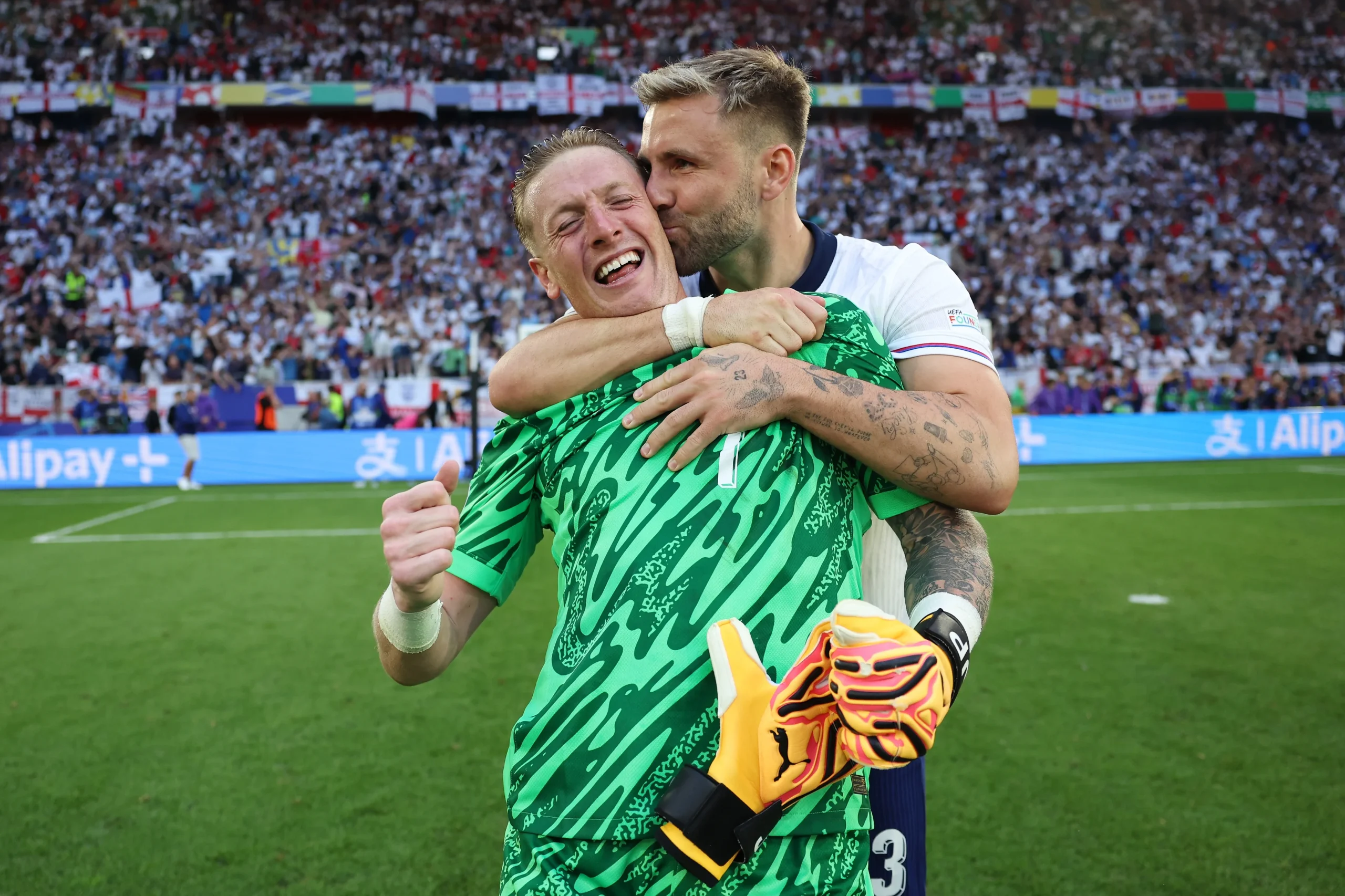 Pertarungan Sengit Argentina vs Inggris: Emiliano Martinez dan Jordan Pickford Siap Beradu