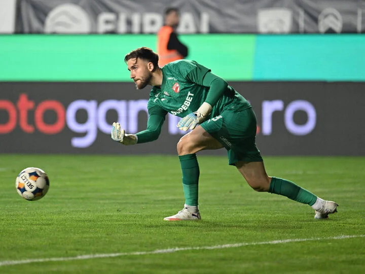 Petrolul Ploiești Menang 1-0 Atas Dinamo București di Etapa Pertama Superliga