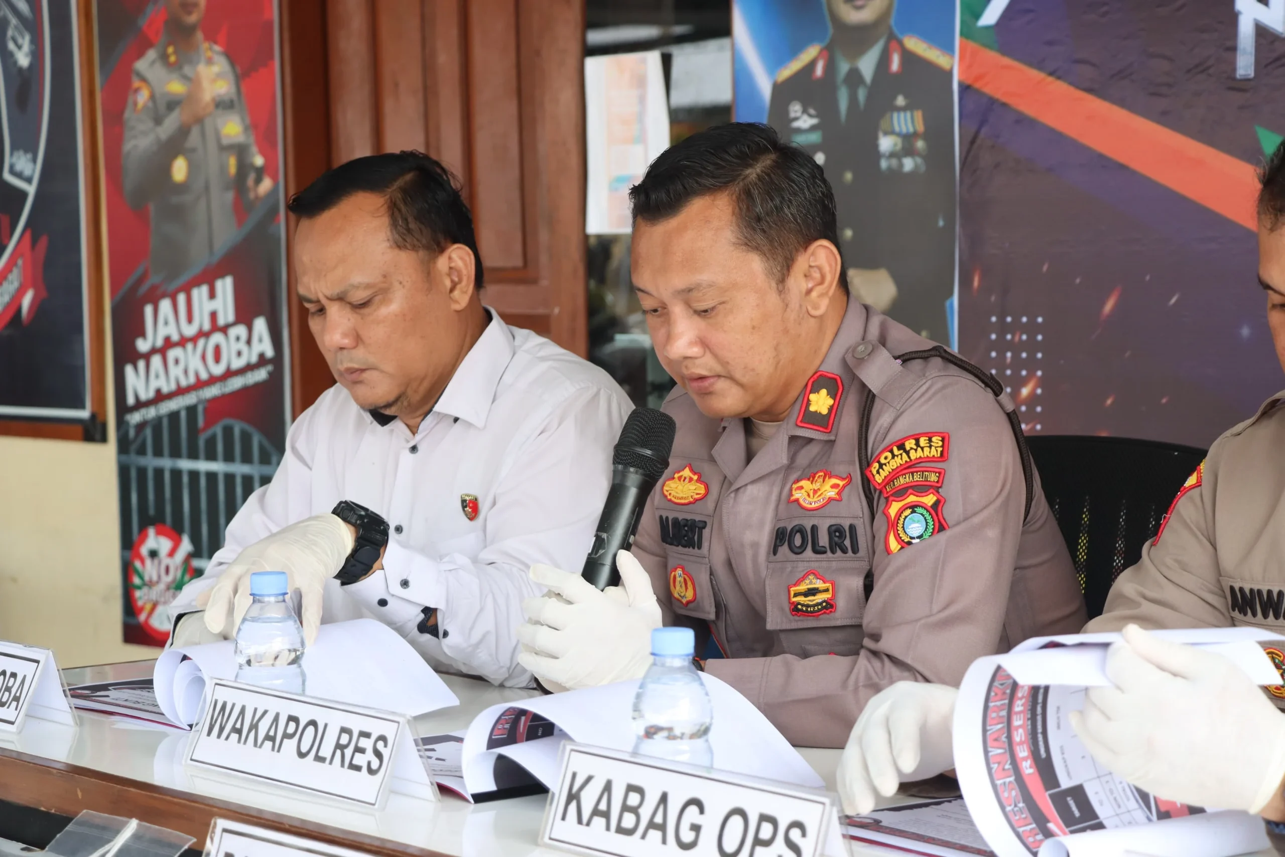 Polres Bangka Barat Gagalkan Peredaran Sabu, Dua Tersangka Diamankan