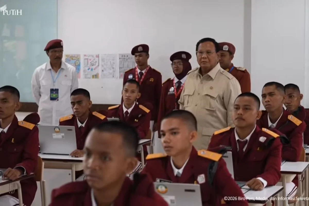 Prabowo Subianto Luncurkan Sekolah Rakyat, Hashim Djojohadikusumo Ungkap Kisah Keluarga Miskin di Balik Program Ini