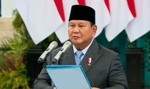 Presiden Prabowo Subianto Lantik Donny Ermawan sebagai Gubernur Universitas Republik Indonesia