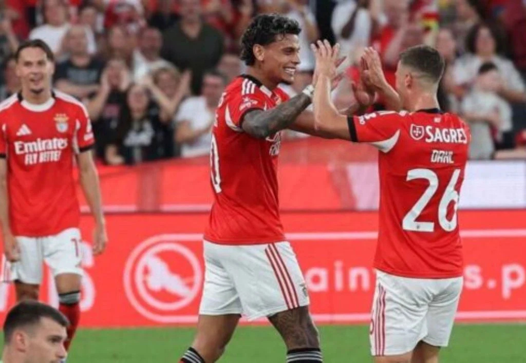 Rekor Fenomenal Oleg Salenko dan Jhon Duran Menuju Benfica