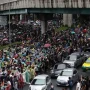 Ribuan Orang Turun ke Jalan di Taipei dan Berita Lainnya