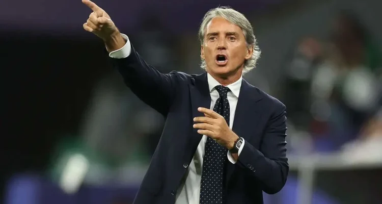 Roberto Mancini Kembali Menjadi Pelatih Timnas Italia Setelah Tiga Tahun