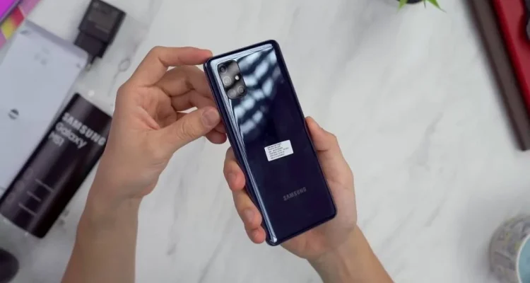 Samsung Galaxy: Pilihan Terbaik untuk Pengguna yang Mencari Ponsel dengan Baterai Besar dan Dukungan Perangkat Lunak Jangka Panjang