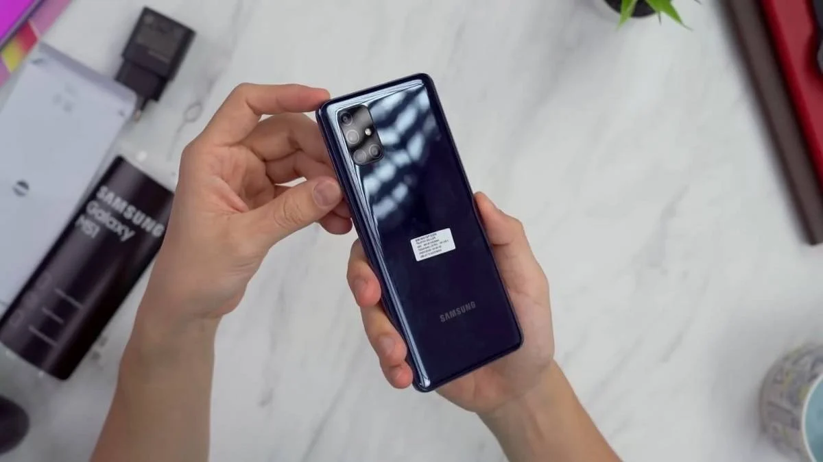 Samsung Galaxy: Pilihan Terbaik untuk Pengguna yang Mencari Ponsel dengan Baterai Besar dan Dukungan Perangkat Lunak Jangka Panjang