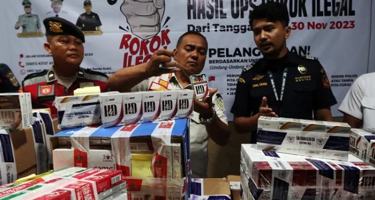 Satpol PP Berantas Rokok Ilegal dan Tertibkan Reklame Bermasalah di Indonesia