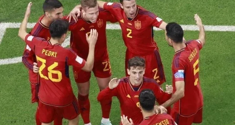 Spanyol Melaju ke 16 Besar Piala Dunia 2026, Pau Cubarsí dan Rekan-Rekan Mengukir Sejarah