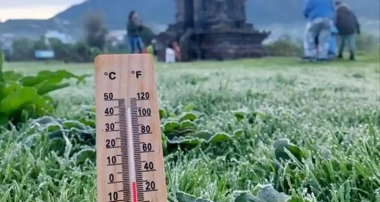 Suhu Dieng Hari Ini Mencapai -6 Derajat Celsius, Fenomena Alam Yang Unik