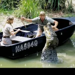 Terri Irwin Bagikan Foto Langka Pembuatan Film Crocodile Hunter