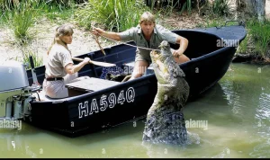 Terri Irwin Bagikan Foto Langka Pembuatan Film Crocodile Hunter