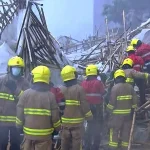 Topan Noul Menghantam Hong Kong, 2 Pekerja Terjebak di Scaffold 85m di Atas Tanah