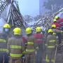 Topan Noul Menghantam Hong Kong, 2 Pekerja Terjebak di Scaffold 85m di Atas Tanah