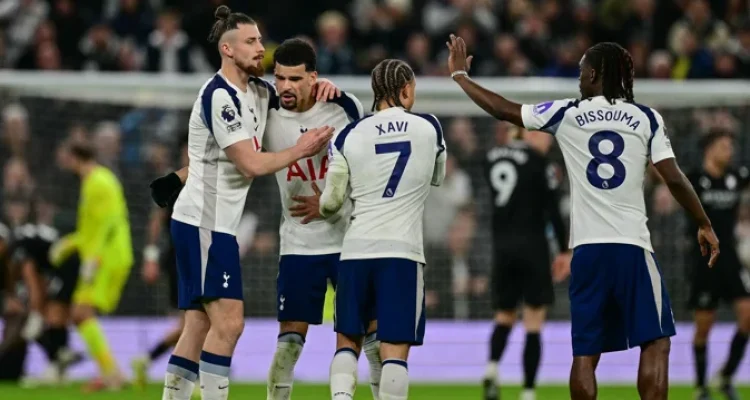 Tottenham Hotspur Mengalahkan Auckland FC 2-0: Pertandingan Persahabatan yang Penuh Dengan Pelajaran