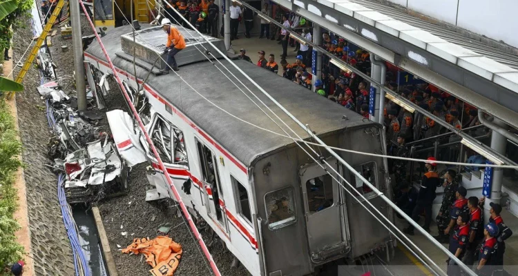 Tragedi di Unisma Bekasi: Kecelakaan Maut dan Jembatan Rusak