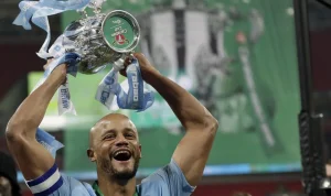 Vincent Kompany Berperan dalam Karier Pemain Muda di Manchester City dan Bayern Muenchen