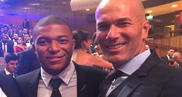 Zinedine Zidane Resmi Jadi Pelatih Baru Timnas Prancis, Apa yang Terjadi pada Kylian Mbappe?