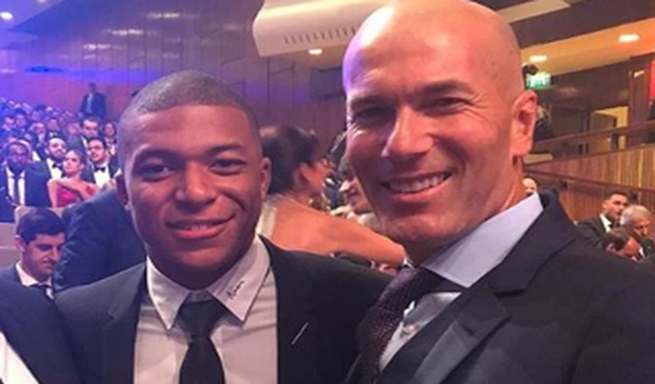 Zinedine Zidane Resmi Jadi Pelatih Baru Timnas Prancis, Apa yang Terjadi pada Kylian Mbappe?