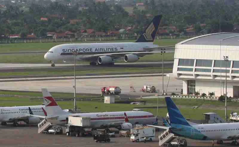 Airbus A380, Pesawat Terbesar di Dunia, Mendarat Perdana di Bandara Soekarno-Hatta