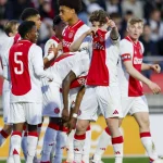 Ajax Gagal Menangkan Pertandingan Eredivisie Setelah Keunggulan 2-0