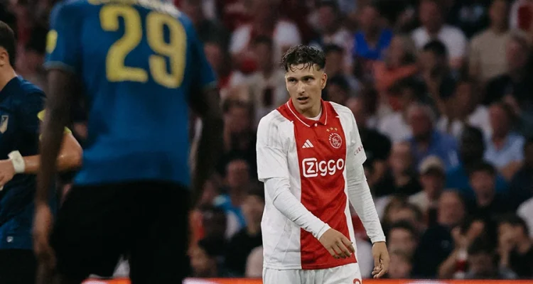 Ajax Melibas FK Vojvodina dengan Skor 4-1, Lolos ke Kualifikasi III UEFA Conference League