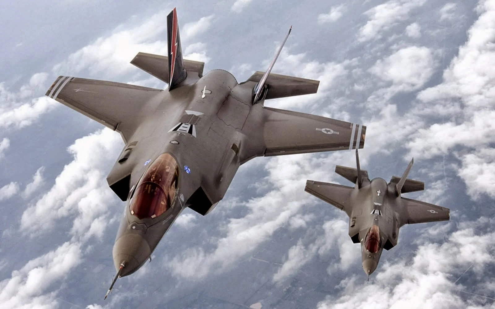Amerika Serikat Menghadapi Tantangan Baru: Dari Penembakan di Idaho hingga Jatuhnya Pesawat F-35
