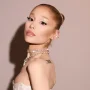 Ariana Grande Capai Puncak Tangga Lagu Billboard 200 dengan Album Baru 'Petal'
