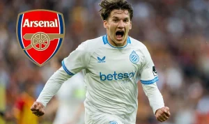 Arsenal dan Manchester United Berebut Tangan Christos Tzolis, Siapa yang Akan Berhasil?